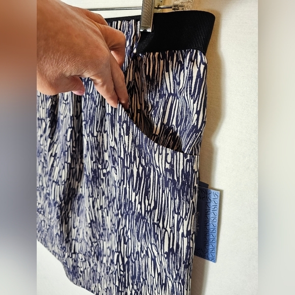 SimplyVera Vera Wang Stretch Waist Skirt Women's Size Small New With Tags! - Picture 4 of 10